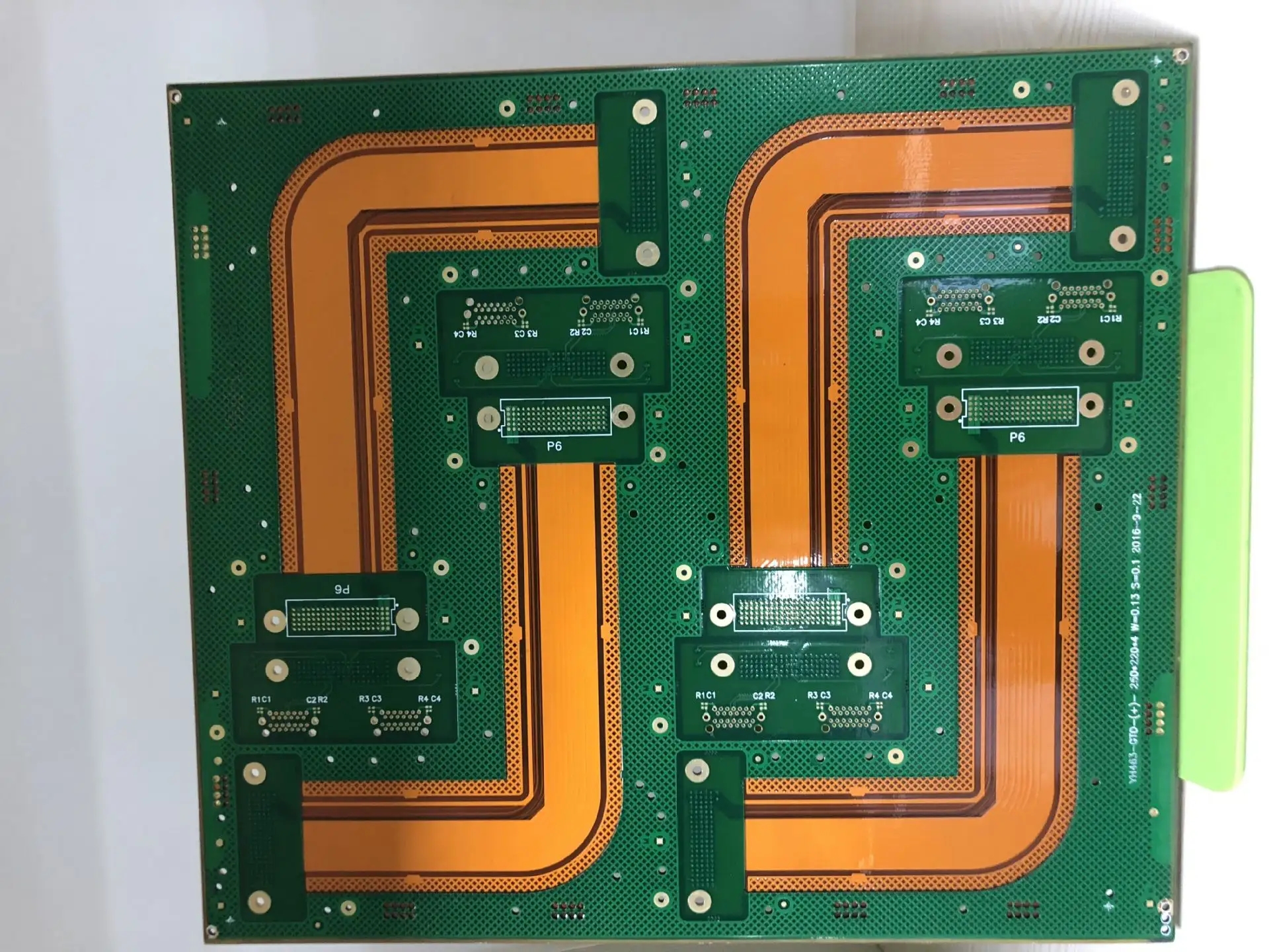 Small editor of electronic factory explains the significance of making PCB into multi-layer