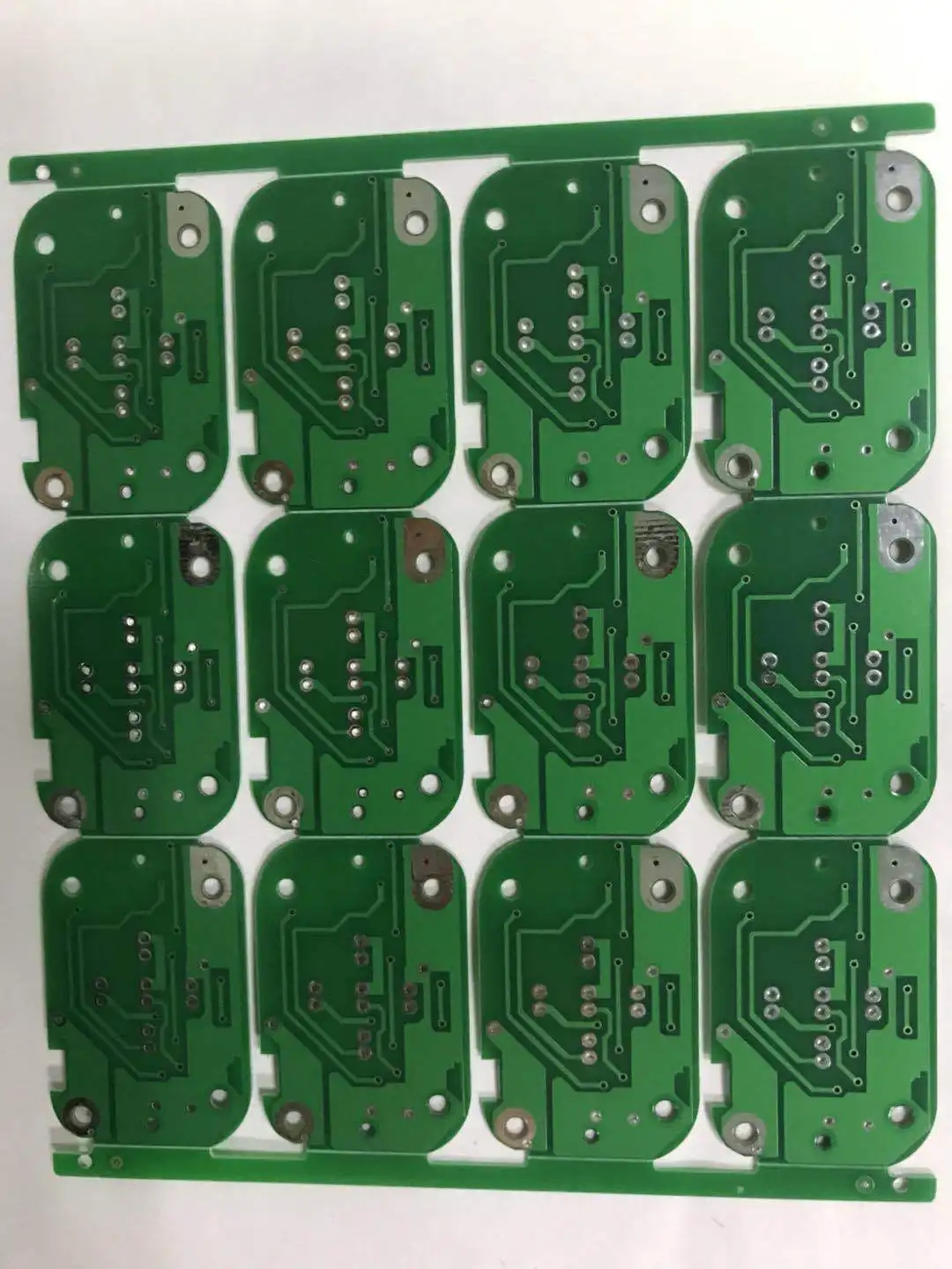 Circuit board factory restores circuit schematic diagram according to PCB circuit board
